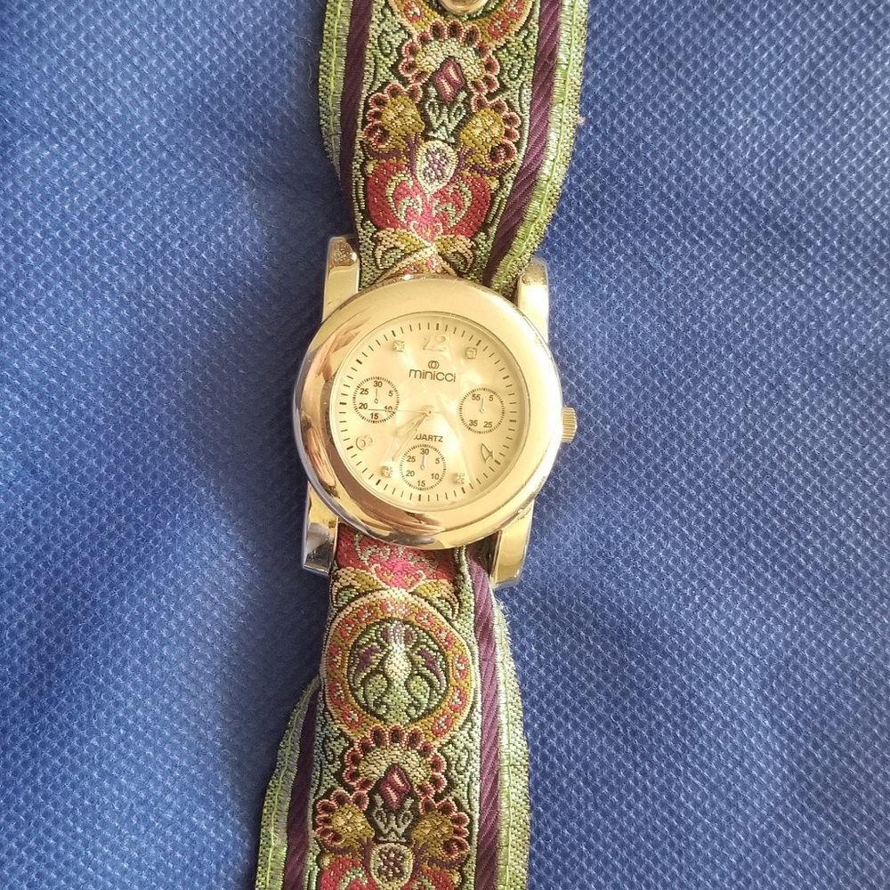 Fabric watch